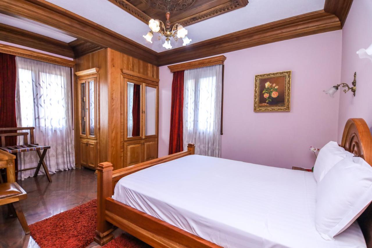Brilant Antik Hotel Tiranë Ngoại thất bức ảnh