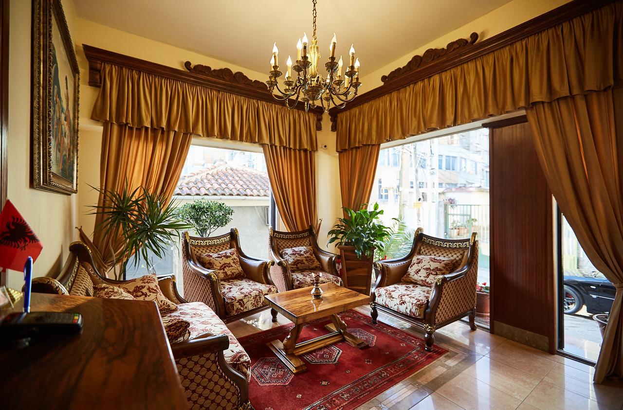 Brilant Antik Hotel Tiranë Ngoại thất bức ảnh