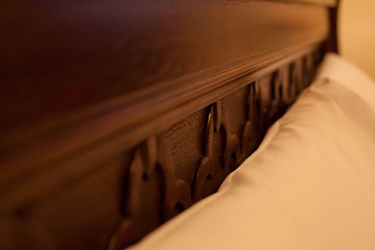 Brilant Antik Hotel Tiranë Ngoại thất bức ảnh