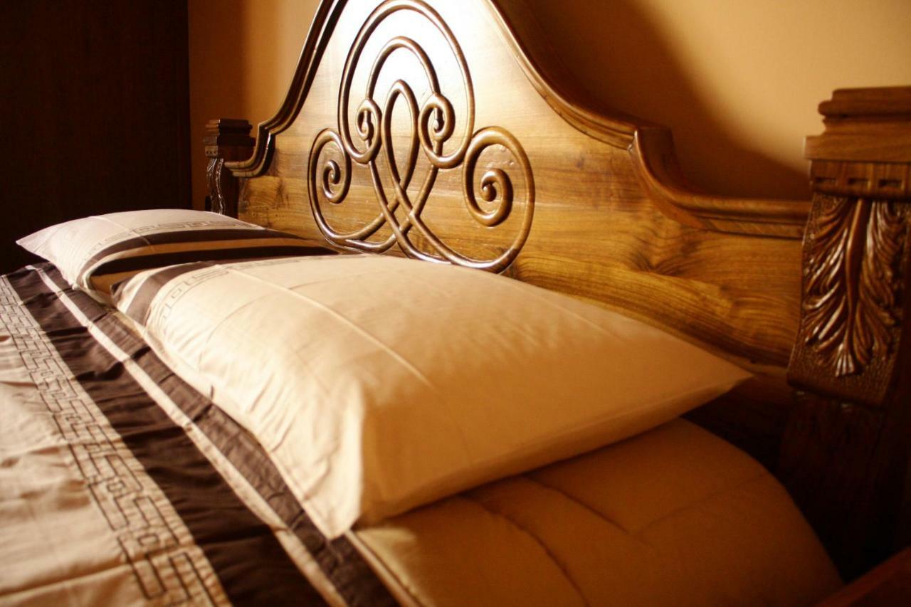 Brilant Antik Hotel Tiranë Ngoại thất bức ảnh